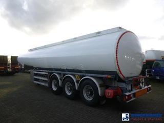 LAG Fuel tank alu 44.4 m3 / 6 comp + pump 2012 image 3 thumbnail