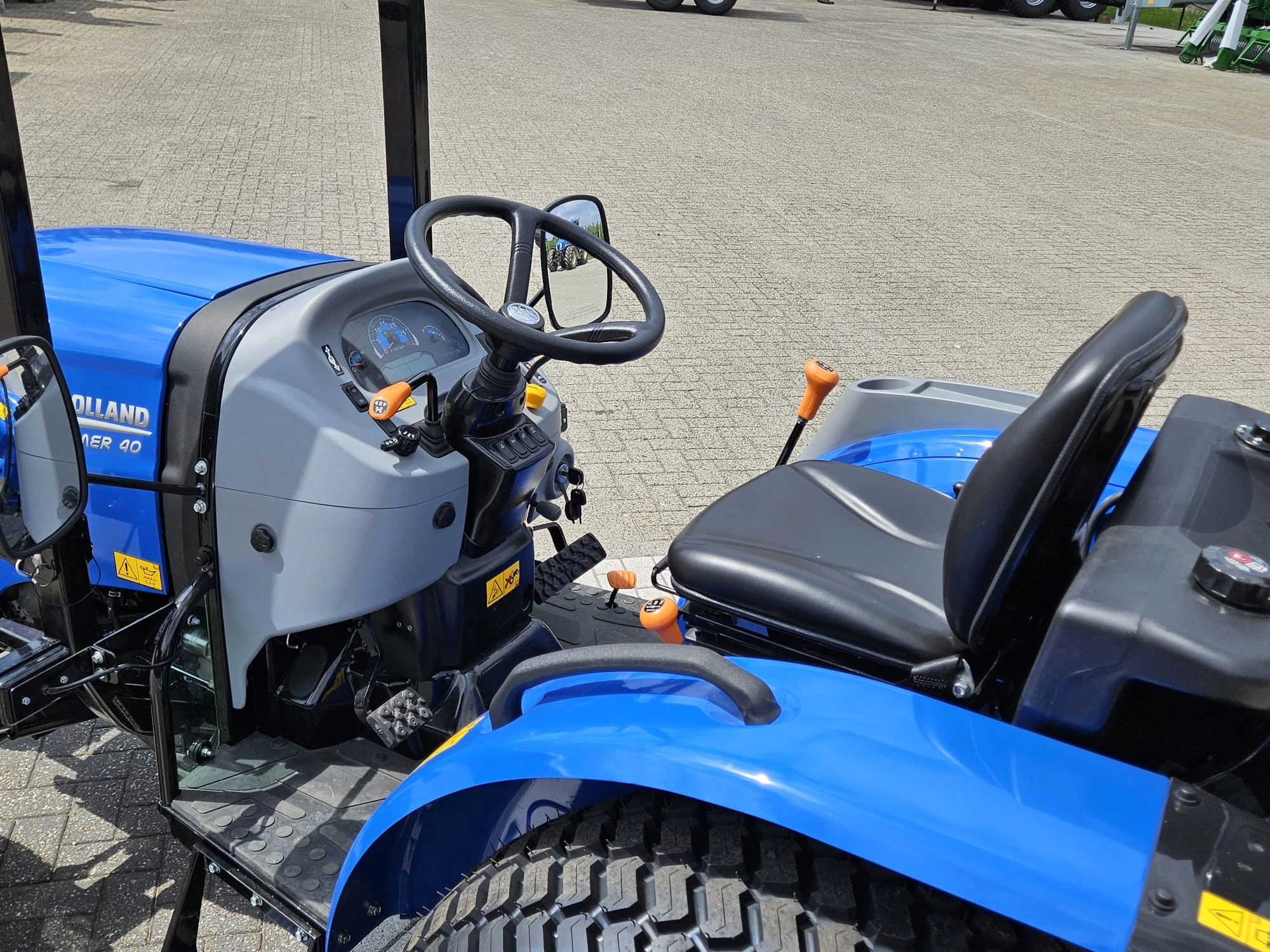 New Holland 2023 - Boomer 40 afbeelding 19