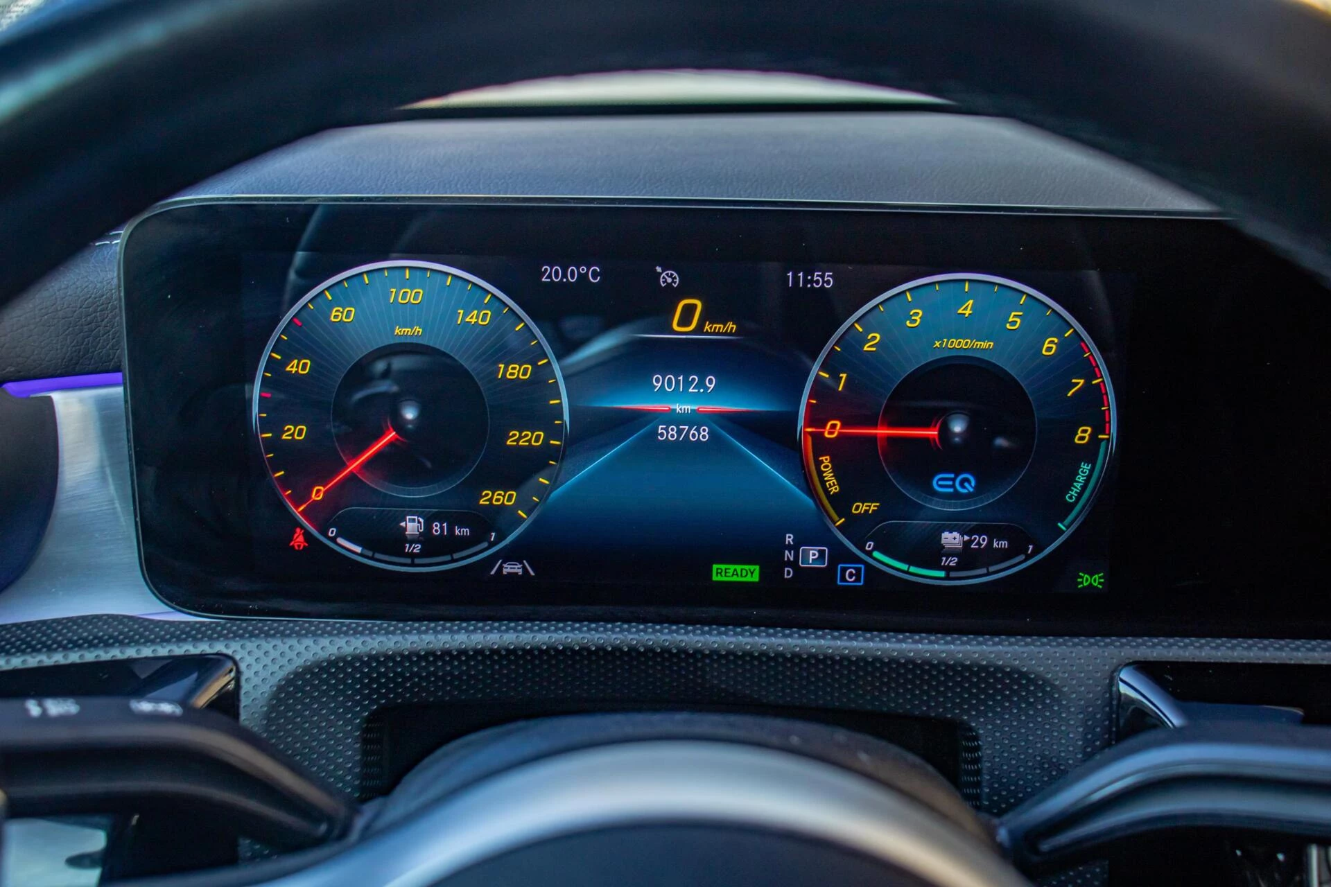 Mercedes-Benz A-Klasse 2021 - 250e AMG-Line, Pano, Burmester, Half Leder afbeelding 15