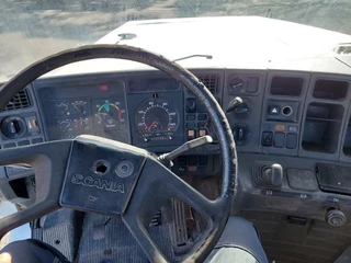 Scania 113 1993 - T113 6x4 STEEL image 9