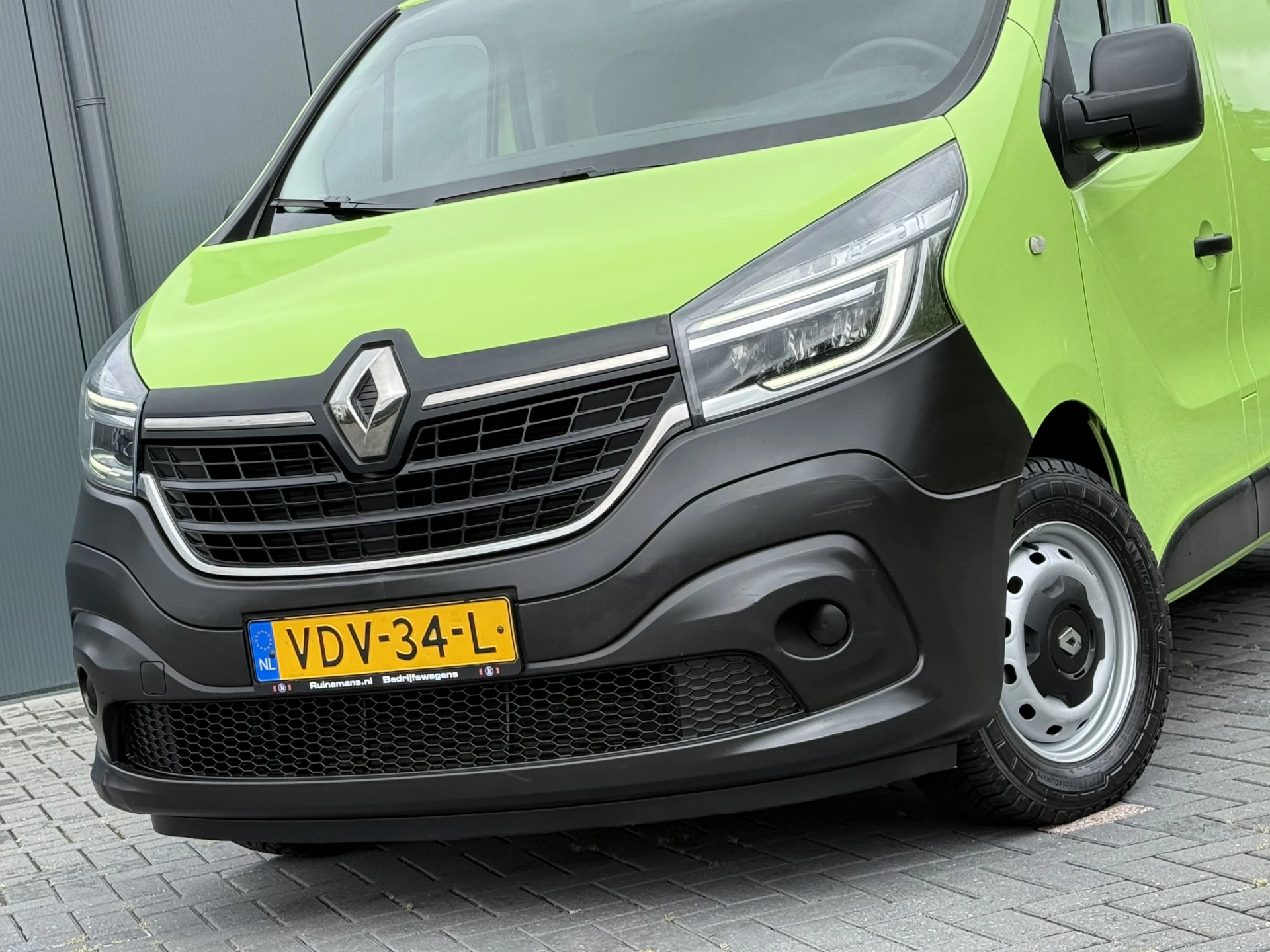 Renault Trafic 2020 - 1.6 dCi / L1H1 / 1e EIG. / BOTT INRICHTING / TREKHAAK / IMPERIAAL / 3-ZITS / AIRCO / CRUISE / NAVI изображение 21