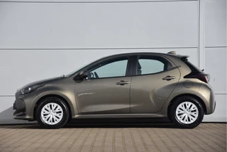 Toyota Yaris 2024 - 1.5 Hybrid Comfort | image 4