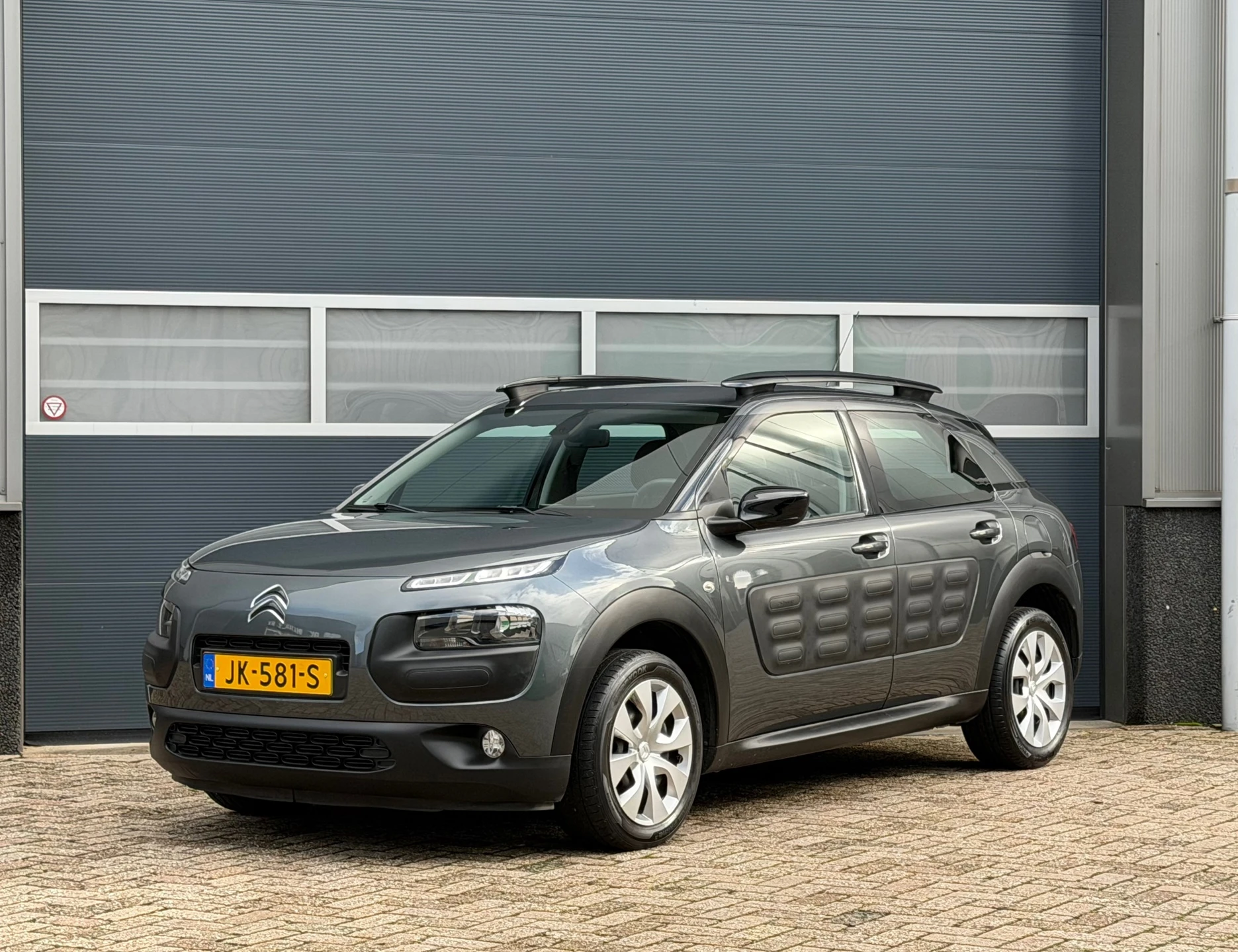 Citroën C4 Cactus 2016 - 1.2 PureTech Business bj.2016 Autom|Navi|Trekh|Nap. afbeelding 1
