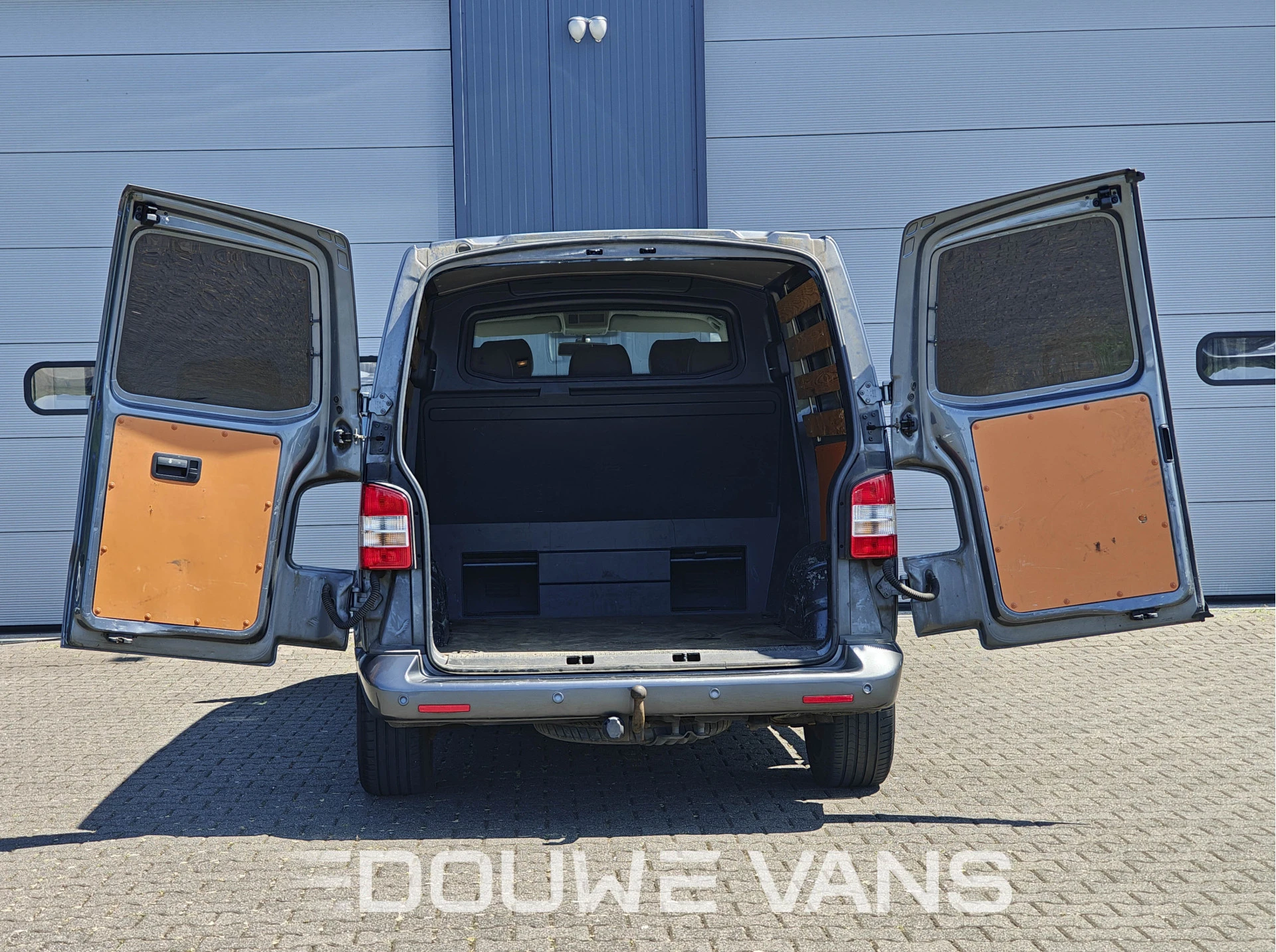 Volkswagen Transporter 2011 - T5 Automaat Dubbel Cabine Leder Airco Navigatie afbeelding 10