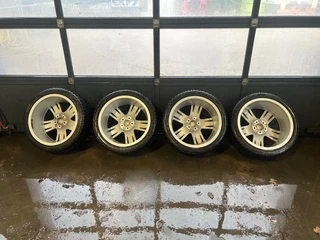 Audi RS4 - Audi RS4/RS5 Originele 19″ Velgen met DUNLOP SP WINTER SPORT imagem 3