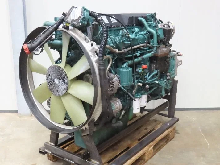 Volvo 2016 - Engines & Parts Motor G13C420 E6 Volvo imagem 1