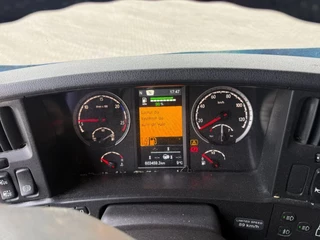 Scania R 2017 - R580 V8 / ENGINE RUNNING / RETARDER / ONLY:603459 KM / ALCOA / FRIDGE / LEATHER / FULL-AIR / AUTOMATIC / EURO-6 / 2017 image 15