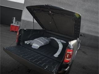 Dodge Ram 1500 2024 - Limited Longhorn 5.7L V8 4x4 Crew Cab image 23