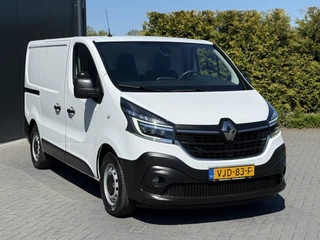 Renault Trafic 2021 - 2.0 dCi 146 PK / AUTOMAAT / L1H1 / 1e EIG. / 2x SCHUIFDEUR / INRICHTING / CAMERA / 3-ZITS image 5