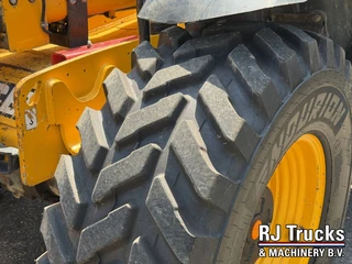 JCB 541-70 Agri - SRS | Hydraulic Quick Hitch | LED | Stage IV | 4,1 2018 - N/A obrazek 31