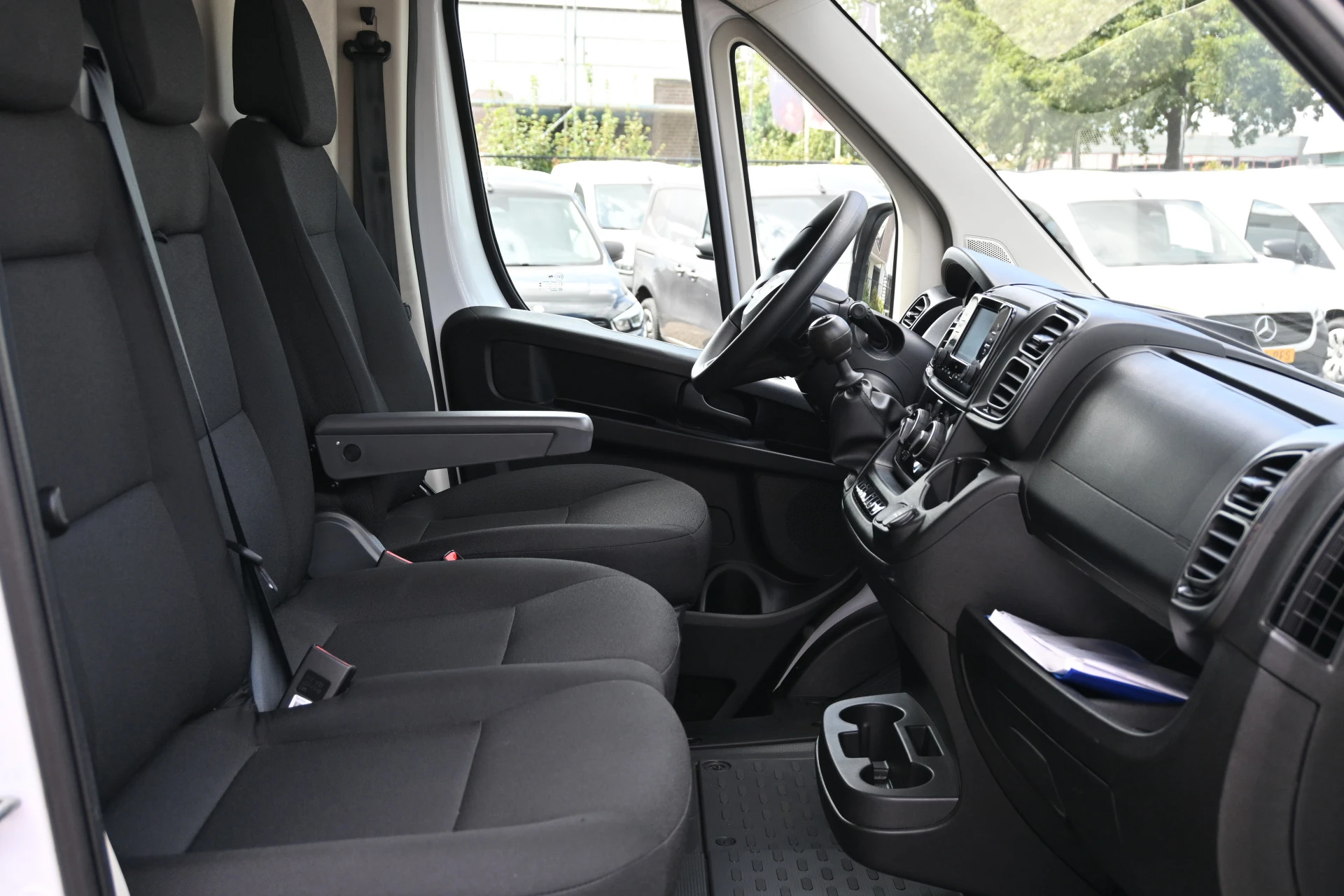 Fiat Ducato 2024 - 2.2 140 pk L2H2 3.5t afbeelding 7