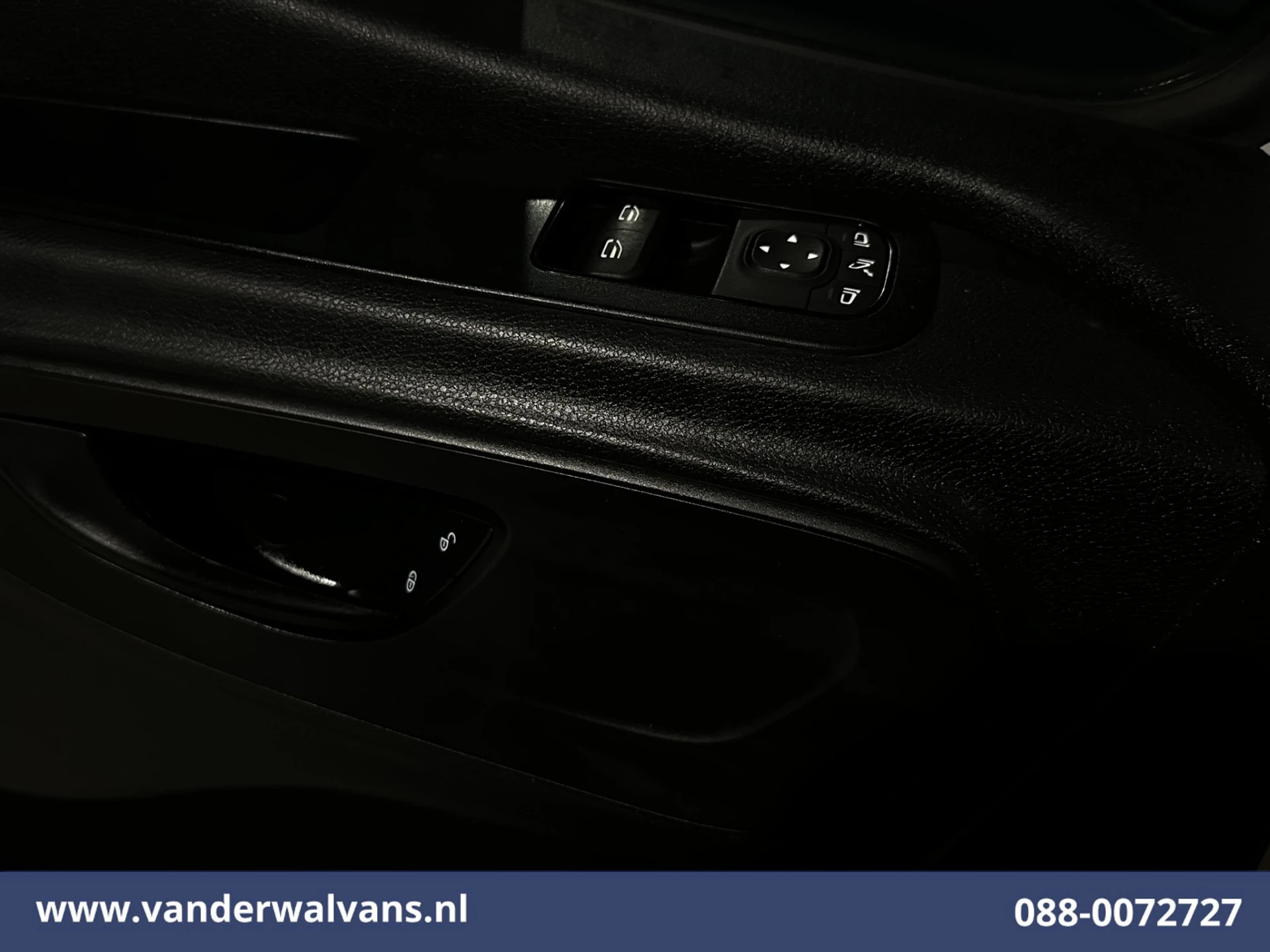 Mercedes-Benz Sprinter 2019 - 316 CDI 164pk 3500kg Trekhaak L2H2 Euro6 Airco | Camera | Apple Carplay zdjęcie 17
