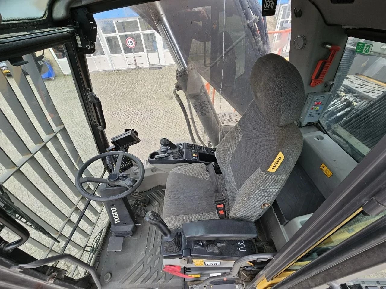 Volvo EW160E 2016 obrázek 13