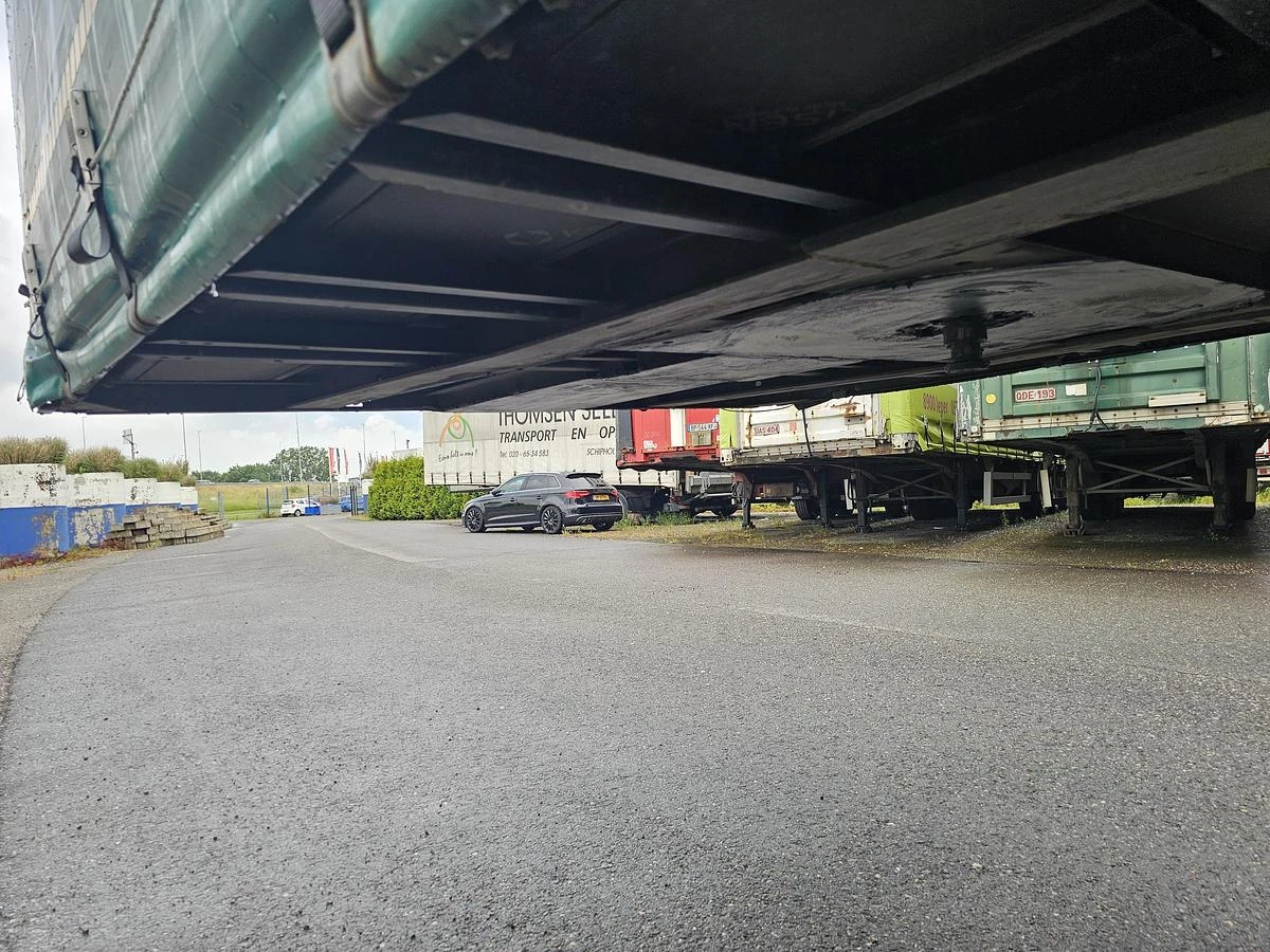 Kögel SN 24 -SLIDING ROOF- COIL - SAF DISC. 2019 obrázek 33
