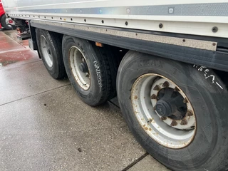 Krone N/A 2021 - SD / Closed Box / Dhollandia / 1x Lift Axle bild 8