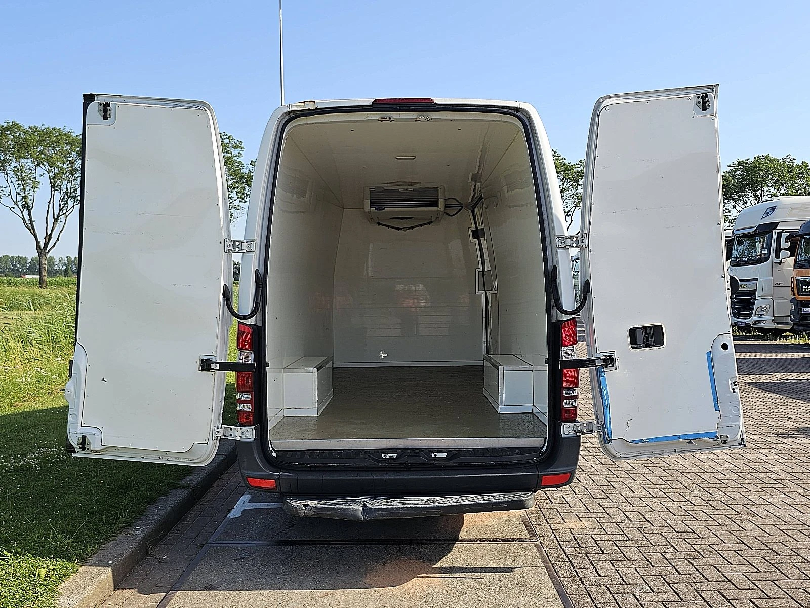 Mercedes-Benz Sprinter 2016 - 313 obrázek 12