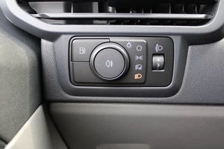 Ford Transit Custom 2025 - 320 2.5 PHEV L2H1 Trend 232pk - 5 jaar GARANTIE - 2x Schuifdeur - Adaptive Cruise - Blind Spot - Navigatie - Camera - Verwarmd Stuur - Rijklaar imagen 21