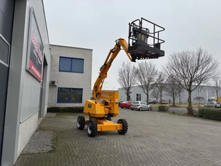 JLG N/A 2012 - 340AJ Diesel 4x4 articulated boomlift, 2012 year immagine 2