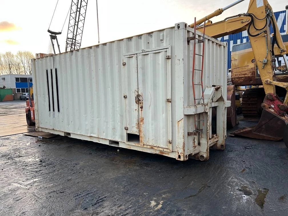 Cat 2004 - C18 650kva generator zdjęcie 2