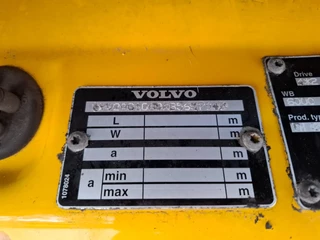 Volvo FH 2010 - FH13-420 / NL TRUCK / PLATFORM 2000KG / AIRCO / FRIDGE / AUTOMATIC / EURO-5 / 2010 imagen 32