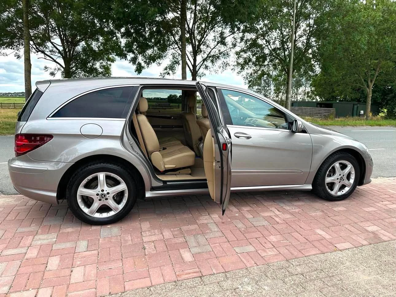 Mercedes-Benz R-Klasse 2007 - 500 Lang 4-Matic 6 PERSOONS YOUNGTIMER 5.5BENZ. 388 PK afbeelding 61
