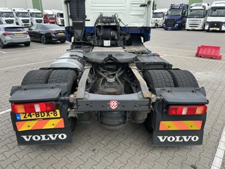 Volvo FM 330 2014 - Globetrotter / 742 dkm image 14