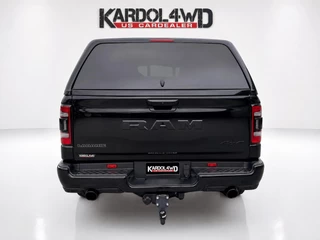 Dodge Ram 1500 2024 - 5.7 V8 4x4 Crew Cab Laramie BPM VRIJ! | Panorama| Incl Huifcontainer | Wide boddy| Trekhaak 13-polig| LPG | obrazek 8
