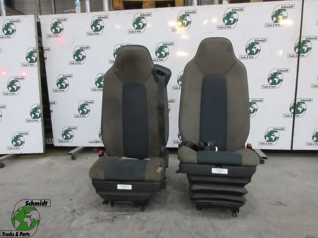 Volvo - 825148943// 82514859 STOELEN SET FL 210 EURO 6 изображение 1