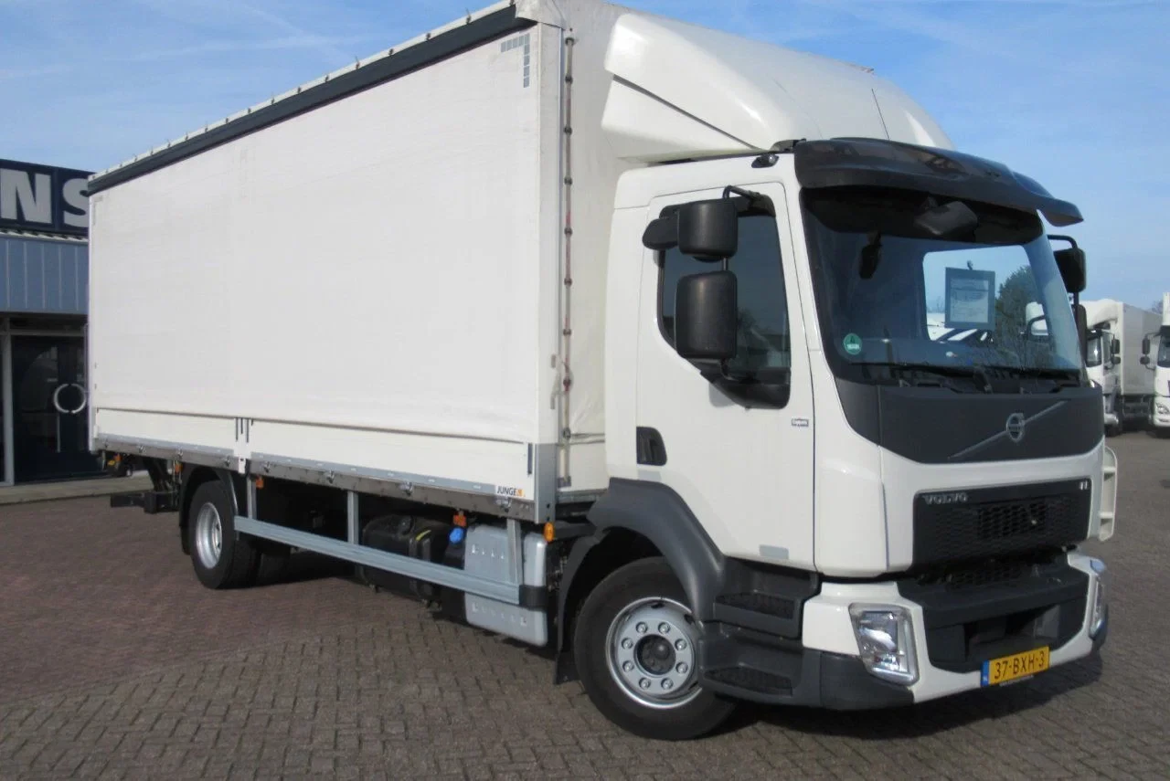 Volvo 240 2021 - FL Schuifzeil + Klep 1500 kg Euro 6 zdjęcie 2