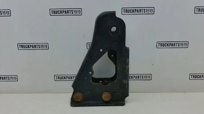 Mercedes-Benz - Body & Chassis Parts Console Li. MB imagem 1