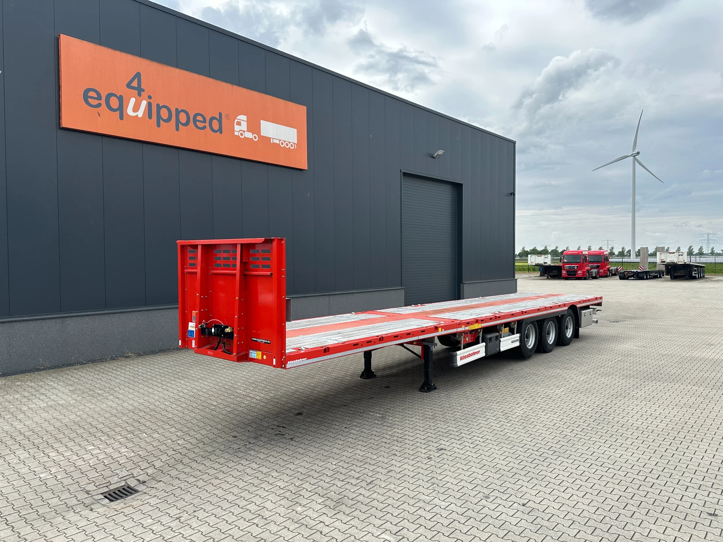 KAESSBOHRER 2026 - new and unused Heavy-Duty flatbed / 690cm extendable / steering axle / lift axle / twistlocks / timberstakes / NL-trailer / APK: 04-2027 Bild 2