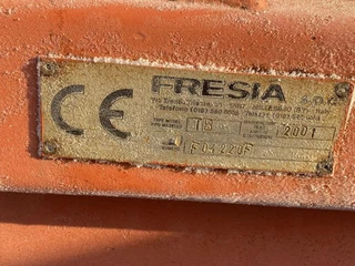 Fresia N/A 2001 - N/A zdjecie 8