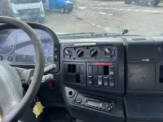 MAN TGA 2006 - 26.360 6X4 KIPPER immagine 7