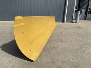 Cat N/A 2026 - 12G Moldboard obrazek 1
