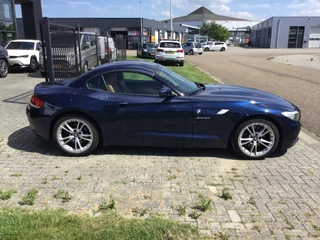 BMW Z4 2011 - Roadster SDrive30i Executive LPG obrazek 6