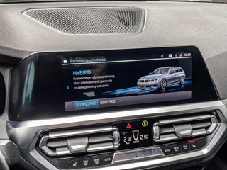 BMW 3 Series 2021 - Touring 320e 204PK High Executive M-Sport image 74