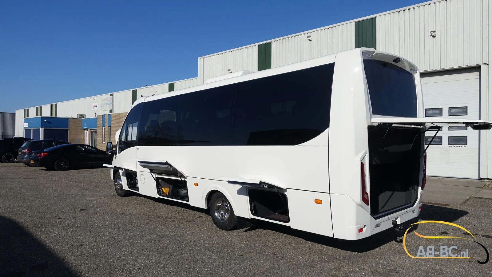 Iveco Rosero First Busworld Edition 31 Seats EURO 6 2026 afbeelding 17
