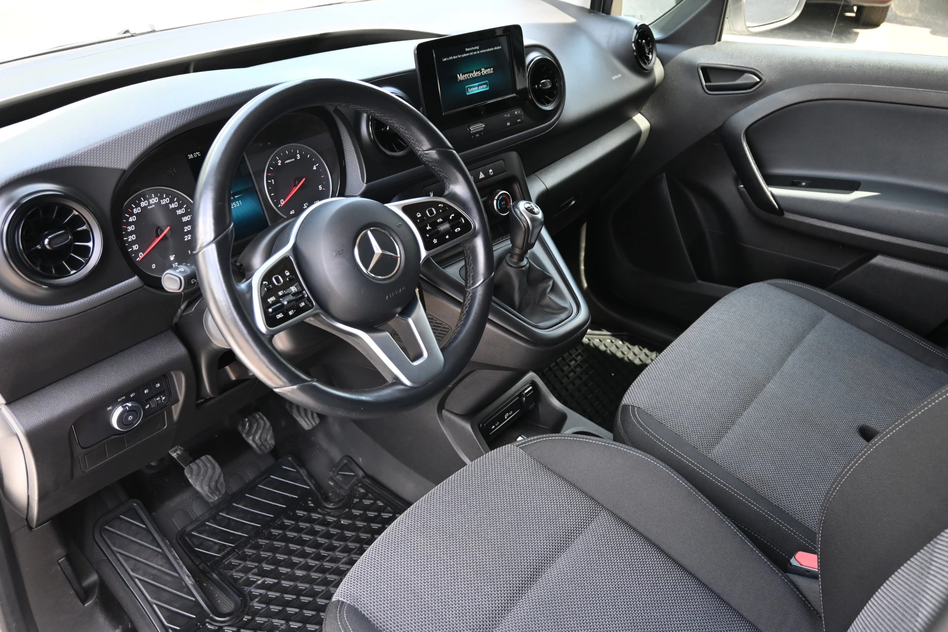Mercedes-Benz Citan 2022 - 110 CDI L1 Pro Bild 4