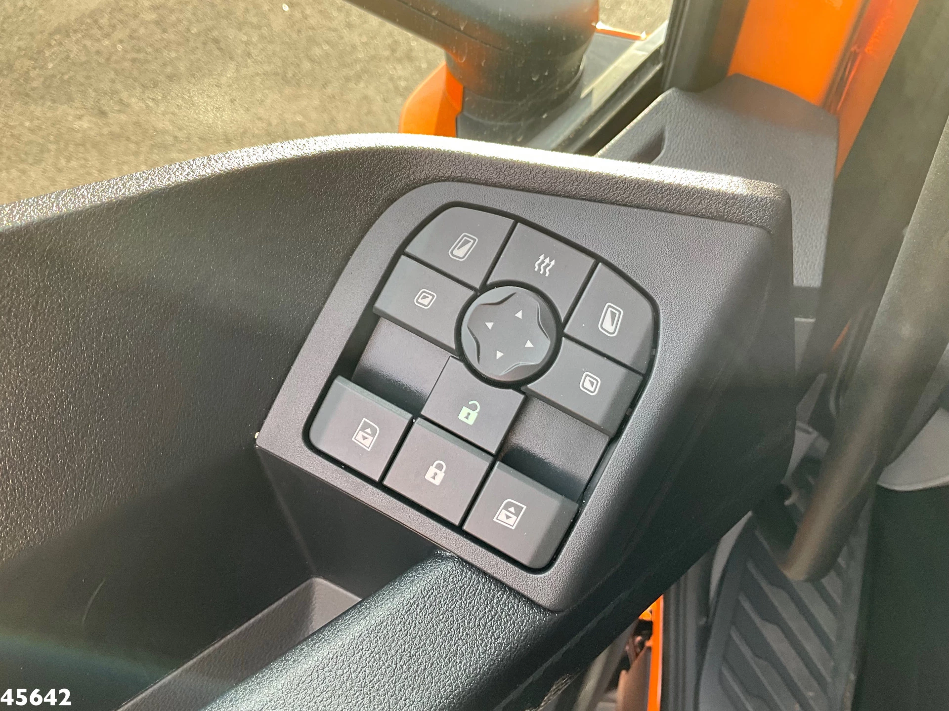DAF FAN XD 450 Euro 6 Hyvalift 26 Ton haakarmsysteem 2026 obrázek 18