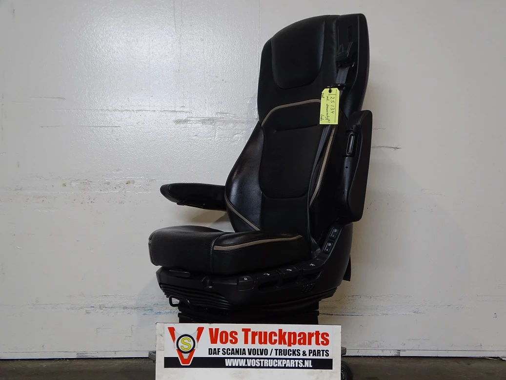 DAF - D2296487UP imagen 1