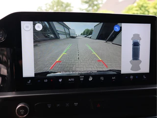 Ford Transit Custom 2024 - 2.0 TDCI 136pk Euro 6 L2 Lang LIMITED - Apple Carplay - Camera - Cruise obrazek 14