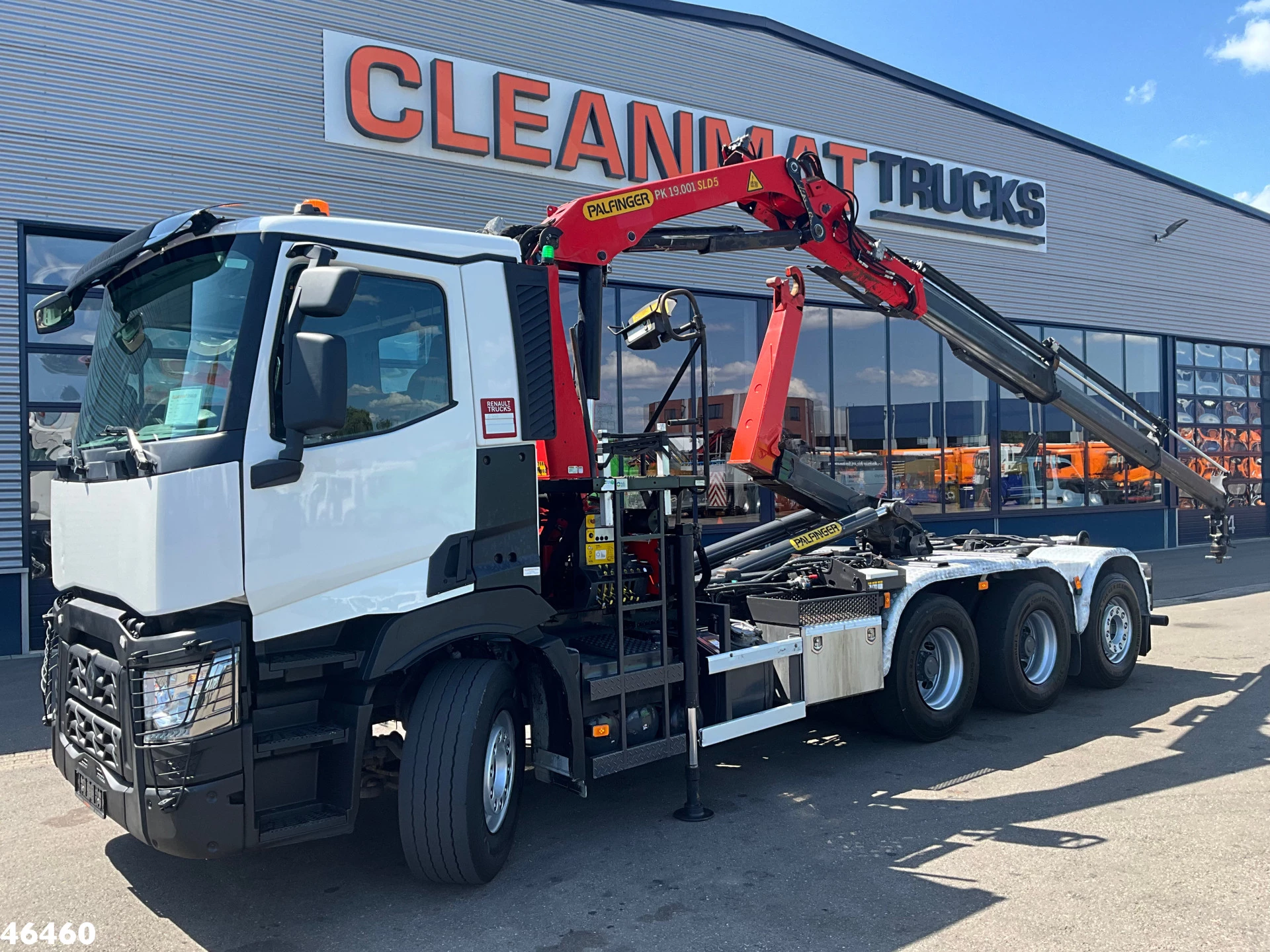 Renault 19 2016 - C 460 Euro 6 8x4 Palfinger Tonmeter laadkraan image 1