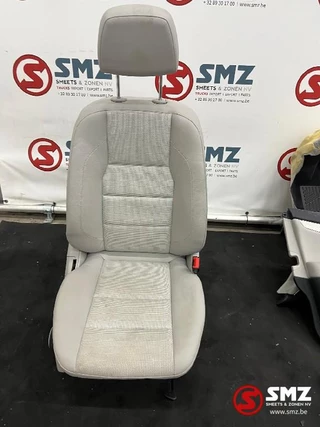 Mercedes-Benz N/A - Occ set interieur met zetels S204FL Mercedes image 13