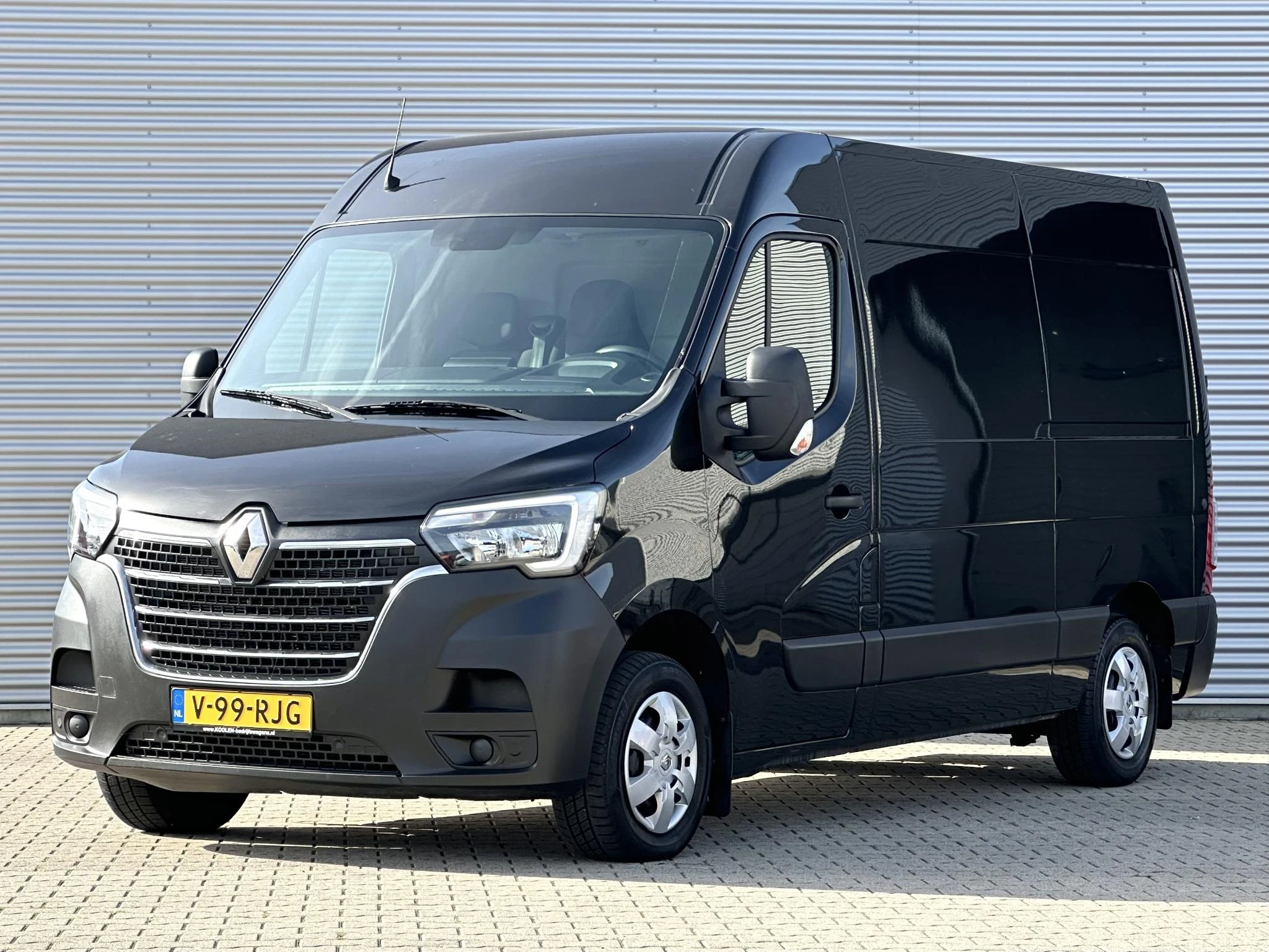 Renault Master 2023 - T35 2.3 dCi 135 L2H2 Airco|Trekhaak|Cruise afbeelding 1