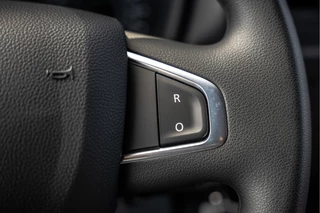 Renault Master 2022 - Bleu DCI 135PK | L2H2 | Nieuw | Navi | 3-Zits | LED | Cruise | Airco bild 17