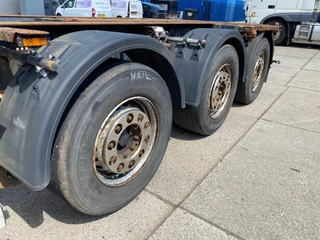 Krone N/A 2010 - SD Chassis / ADR / 2x Extendable / MB + Disc / 2x Lift Axle image 7