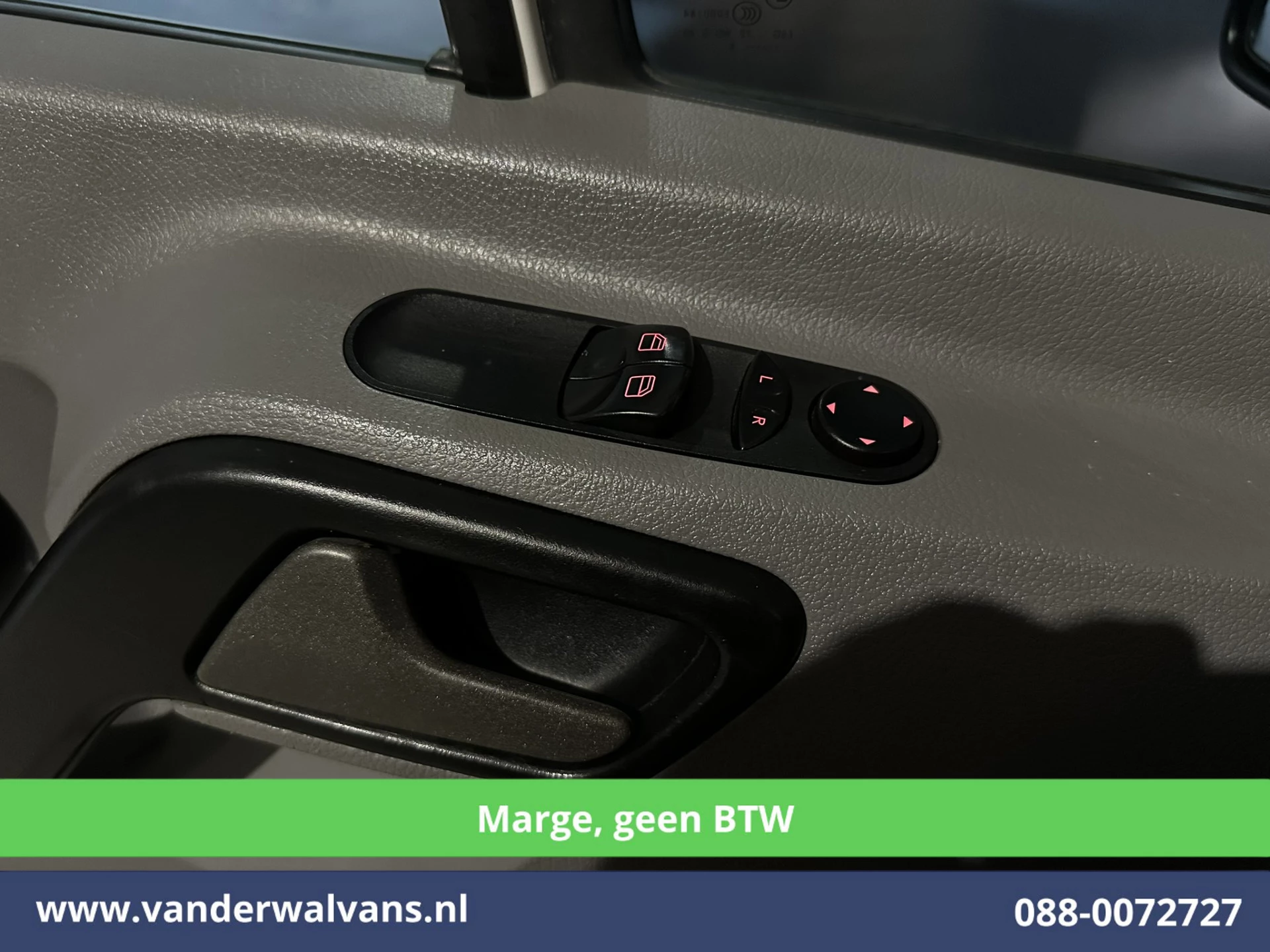Volkswagen Crafter 2016 - 2.0 TDI 164pk **MARGE, geen BTW** L2H2 Inrichting Airco | Trekhaak | Cruisecontrol immagine 17