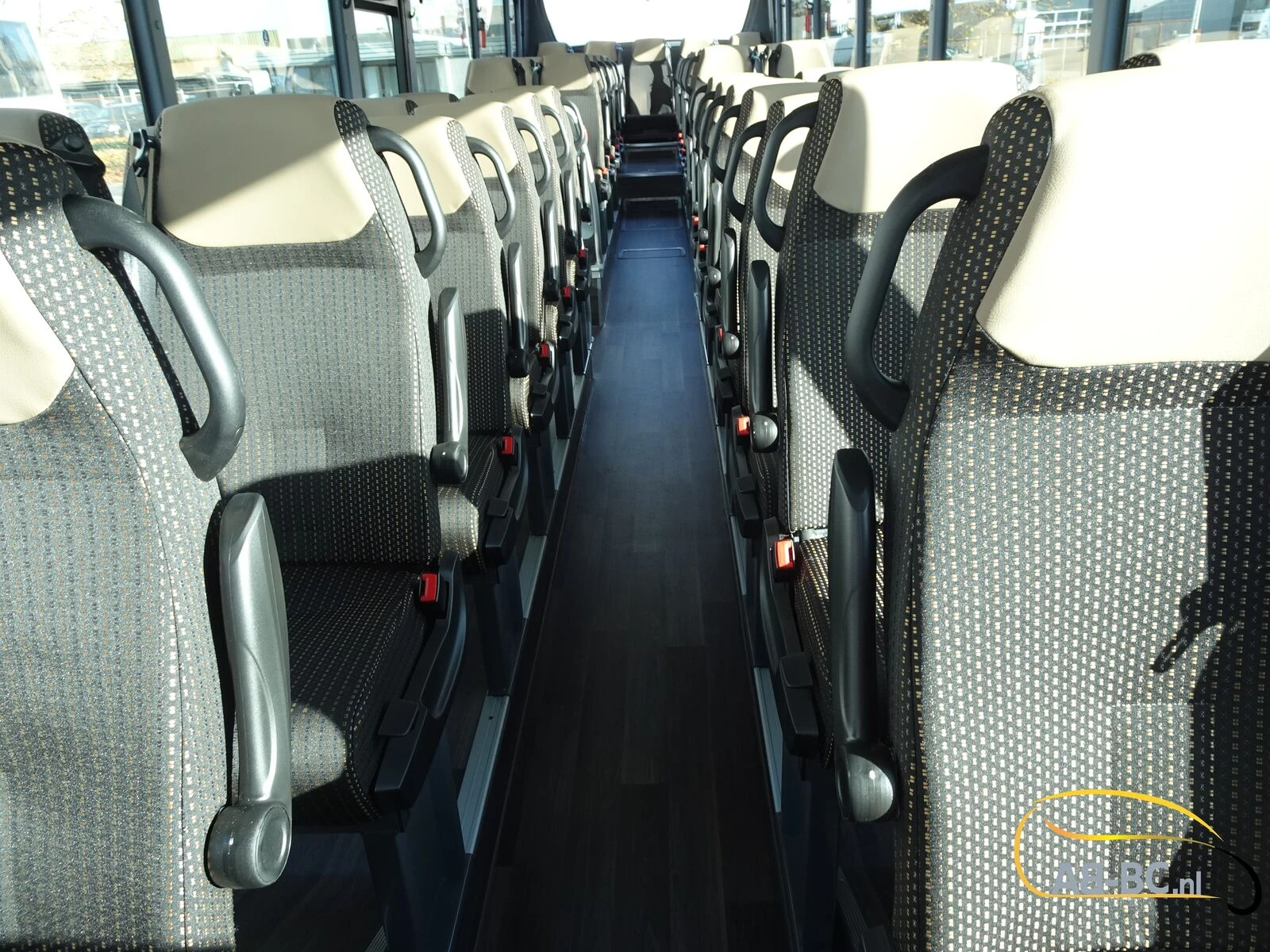 Iveco NEW Crossway 12.10 MTR, 55 Seats, LUXURY INTERIOR 2026 Bild 53