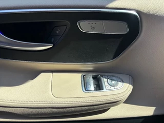 Mercedes-Benz V-Class 2024 - 300D Extra Lang Dubbelcabine Automaat Airco Navi Cruisecontrol ISOFIX immagine 13