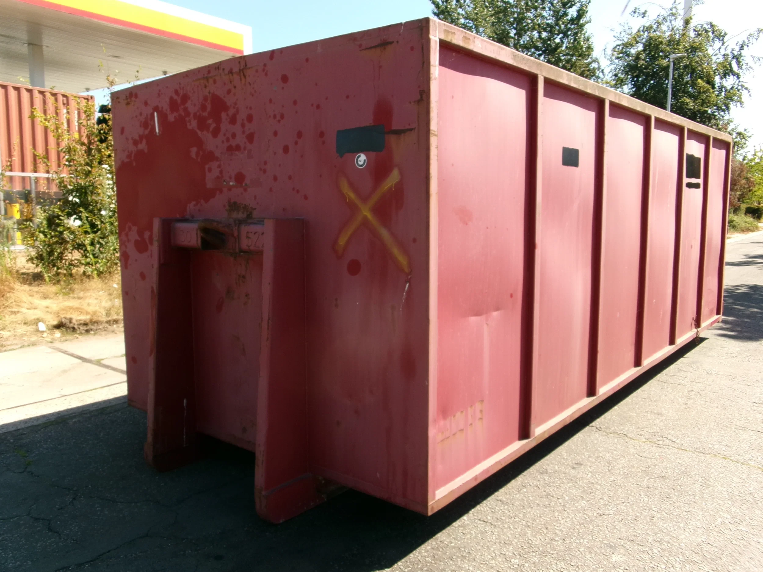 KTK 2013 - KTK gesloten haakbak 3x in stock volume35m3 afbeelding 1